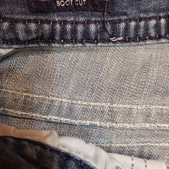 Women's Vigoss Jean's (5/6) 31 - Picture 4 of 6